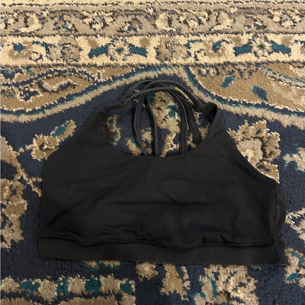 Lululemon sports bra